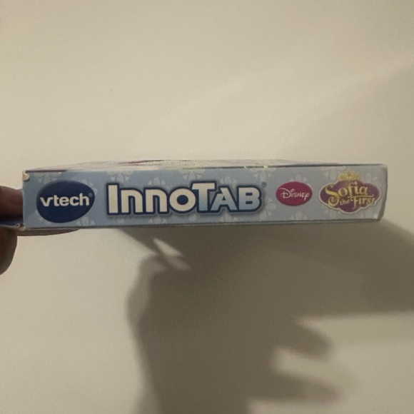 VTech InnoTab Sofia the First Learning Tablet - Purple - Picture 4 of 4